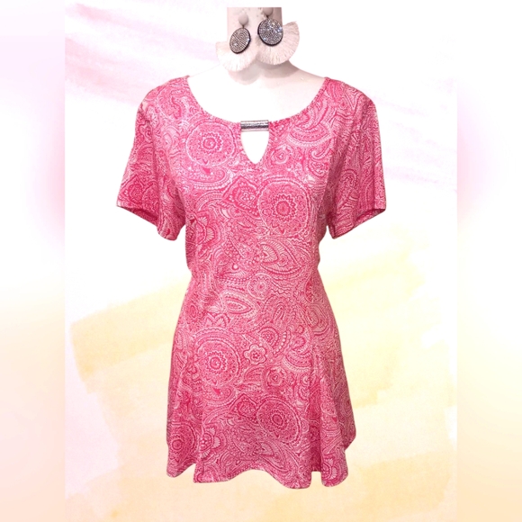 Kim Rogers Tops - Kim Rogers Pink Paisley Print Women's Top